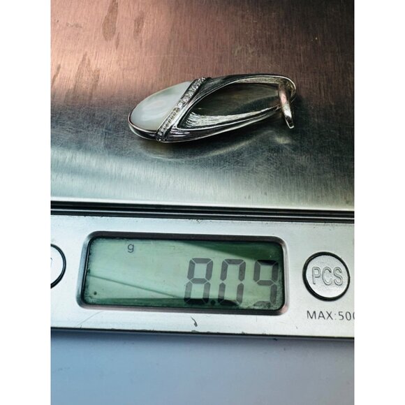 Elegant Sterling Silver 925 Mother of Pearl Pendant with White Crystals, 8.09g, - Picture 9 of 9